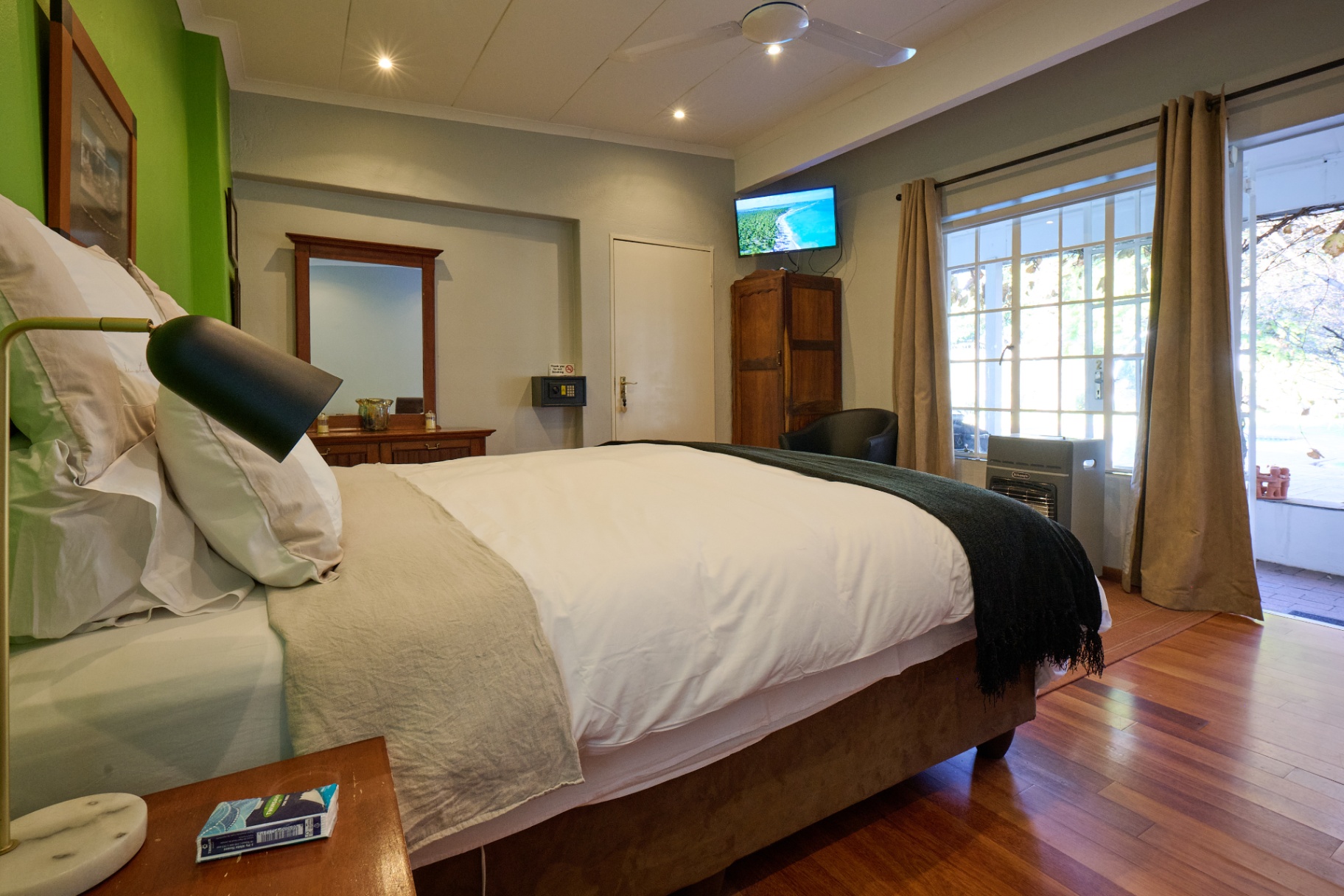 Lavender Suite — 1